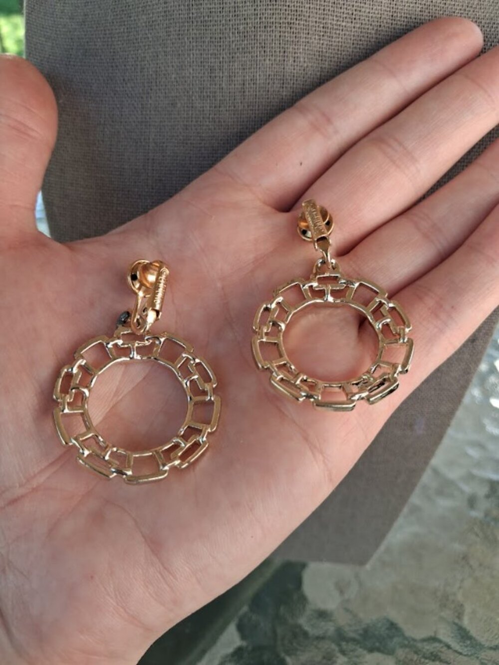 Vintage Emmons dangle clip on earrings
